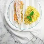 salmon leeks and carrots baked in parchment paper! Preparing salmon in parchment paper cooks it perfectly every time. | ahedgehoginthekitchen.com