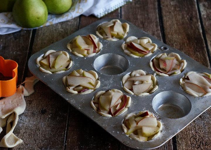 Pear Rumchata Cheese Tarts