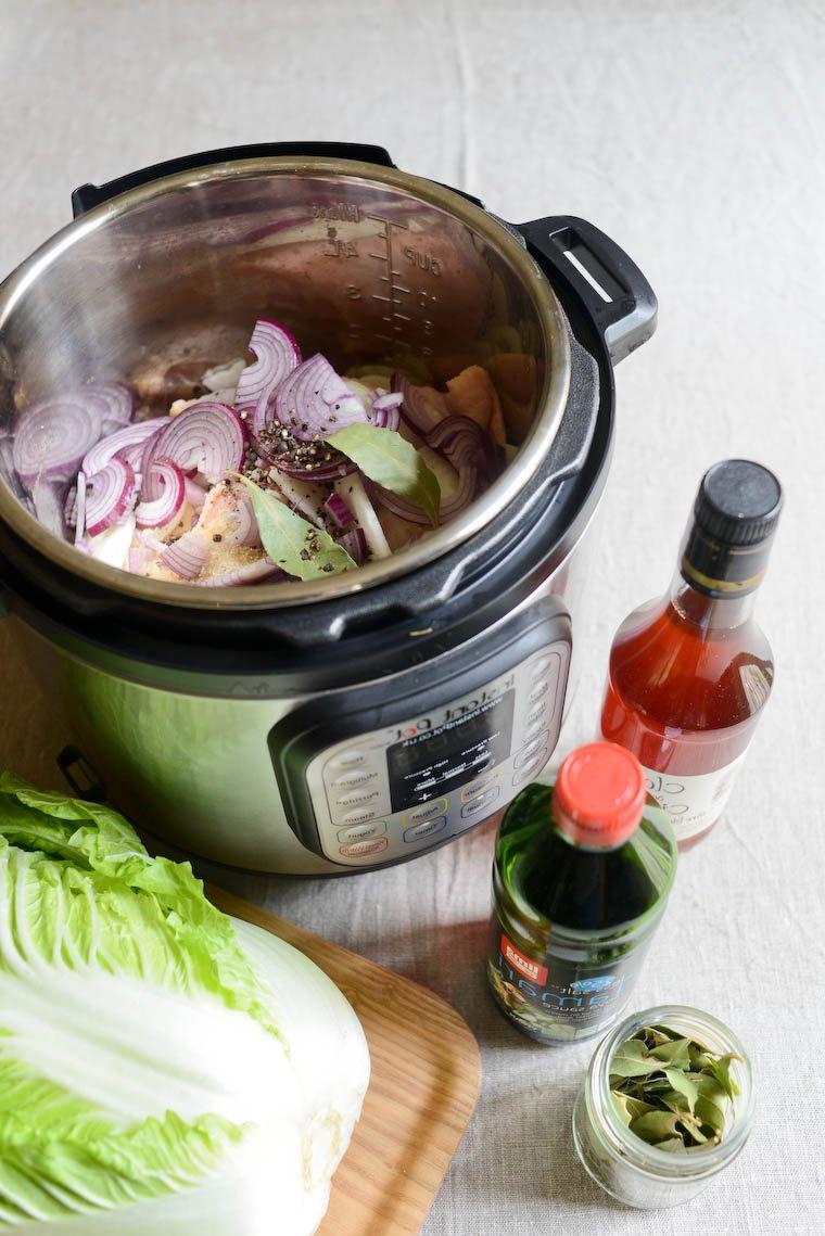 Slow Cooker Filipino Chicken